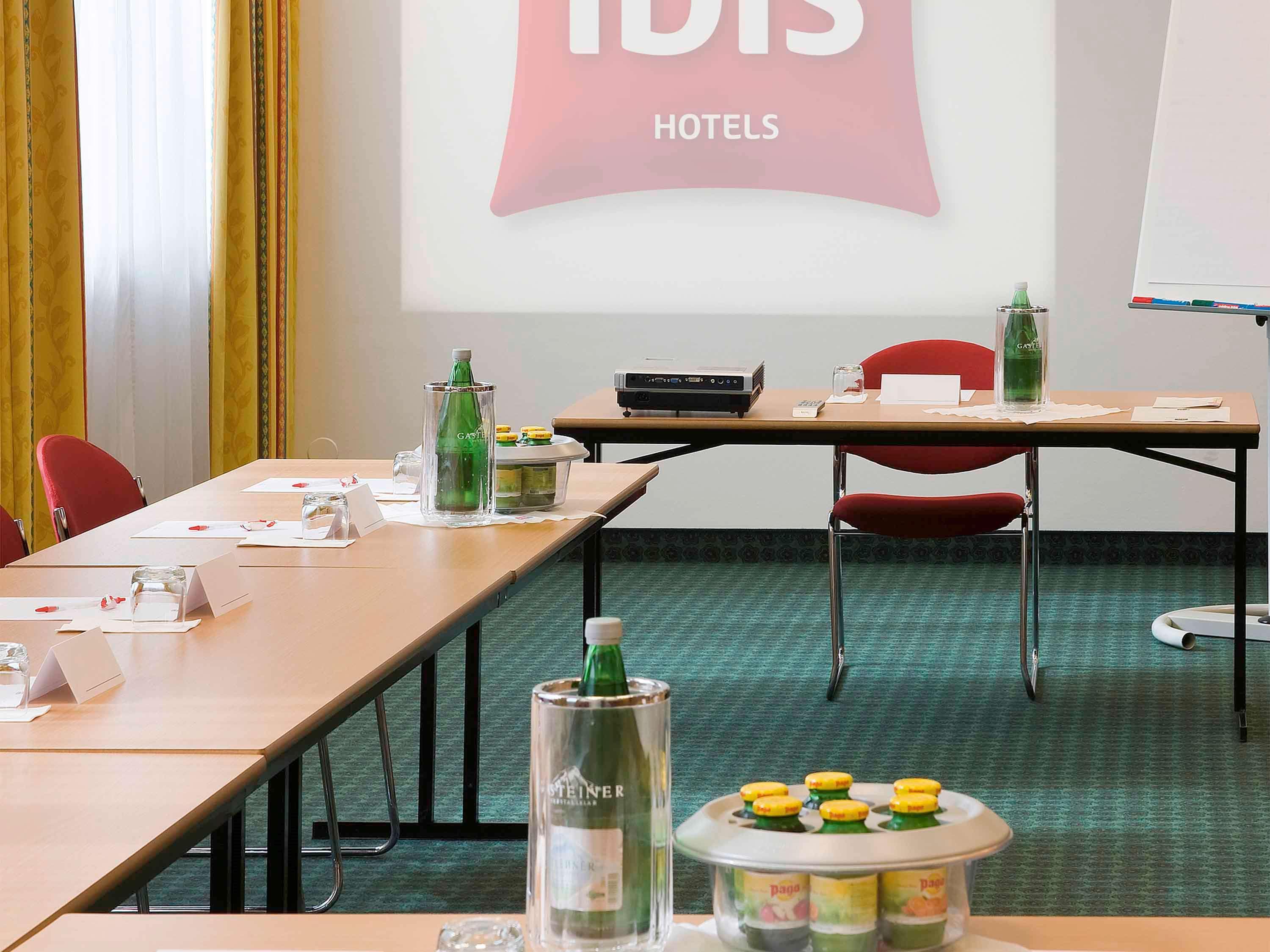 Ibis Linz City Exterior foto