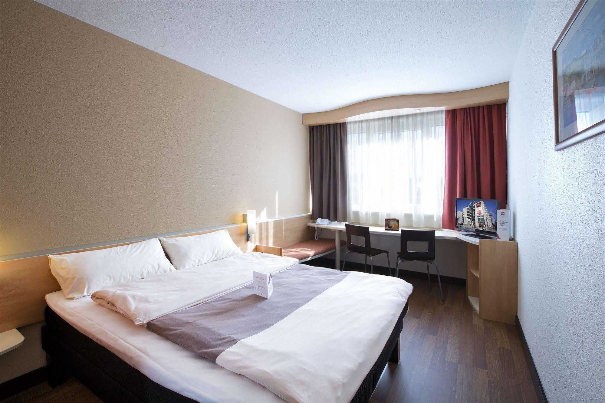 Ibis Linz City Exterior foto